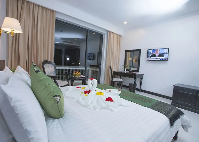 Sokharoth Hotel 4*