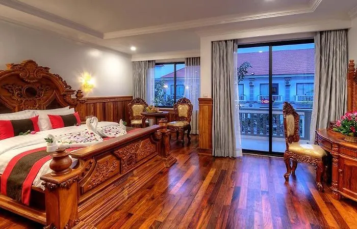 Hotel Sokharoth 4*